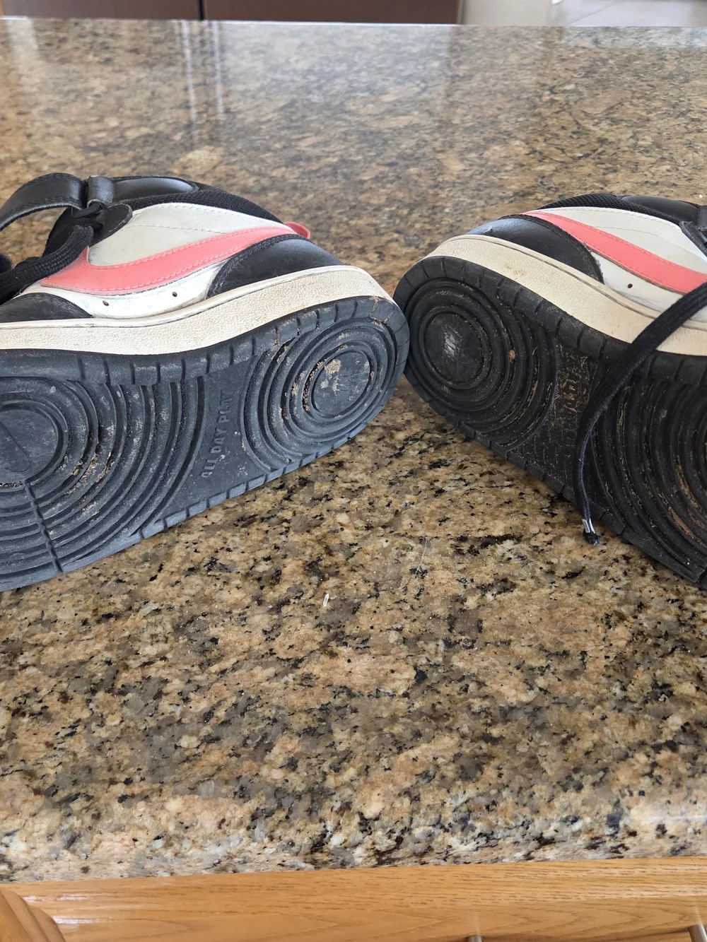 Nike Kids High-Top Sneakers Black White Pink